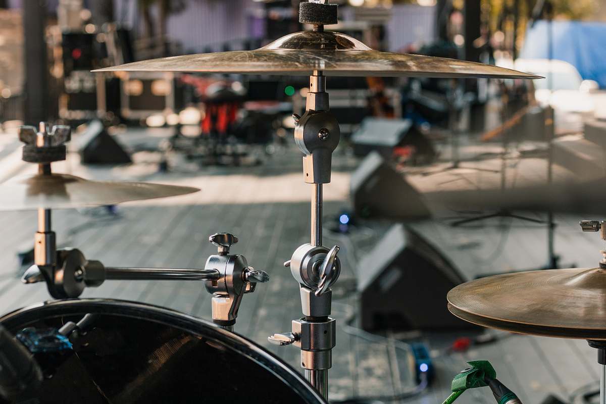 percussion brown drum set drum